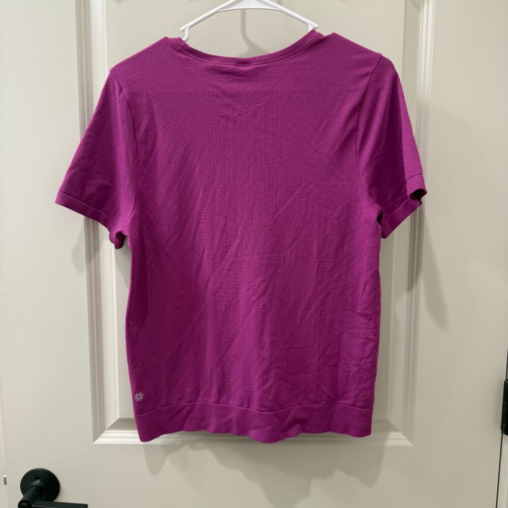 Athleta M Purple Perforated Mesh Athletic Tee Breathable Short Sleeve - Picture 6 of 7